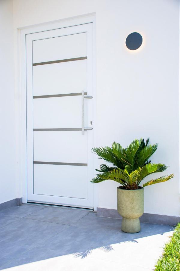 Sithon Diamond Suites Nikiti  Exterior photo
