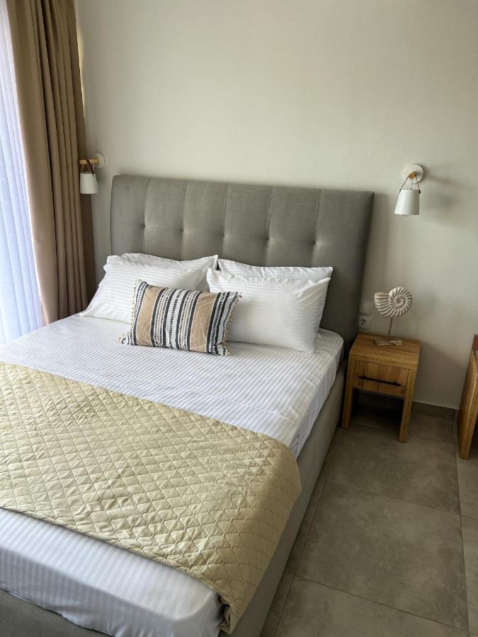 Sithon Diamond Suites Nikiti  Exterior photo