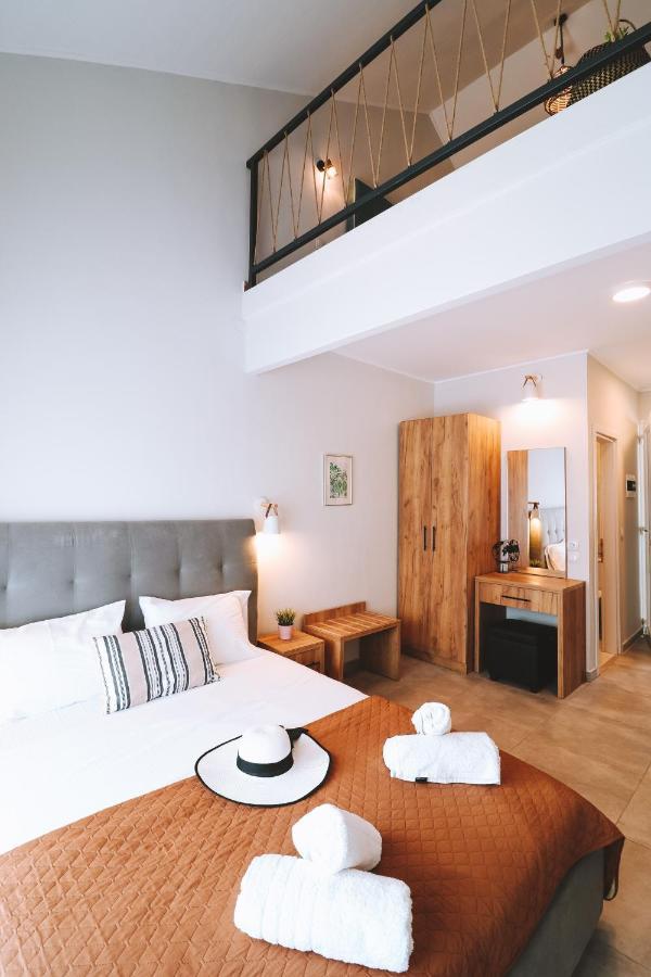 Sithon Diamond Suites Nikiti  Exterior photo