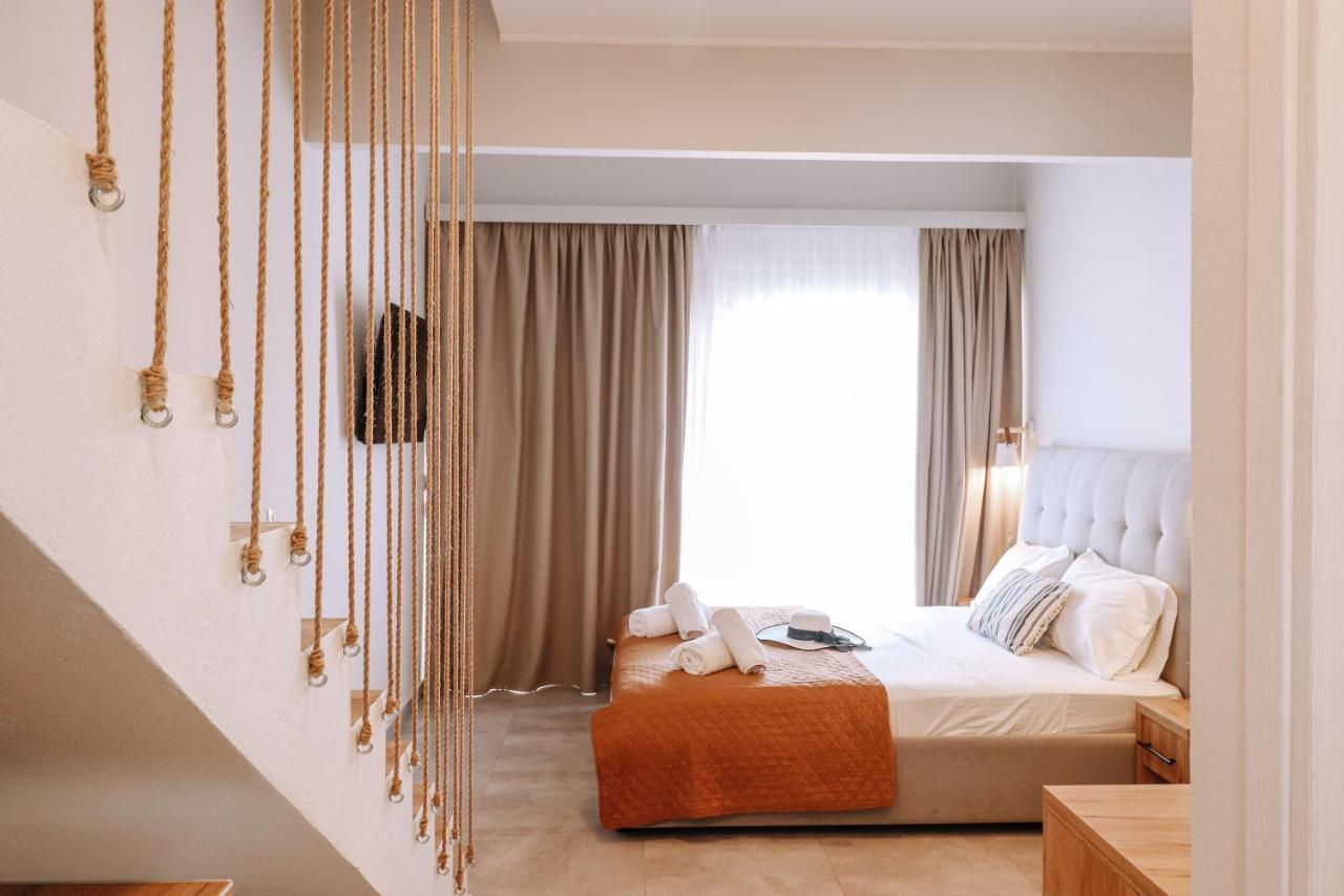 Sithon Diamond Suites Nikiti  Exterior photo